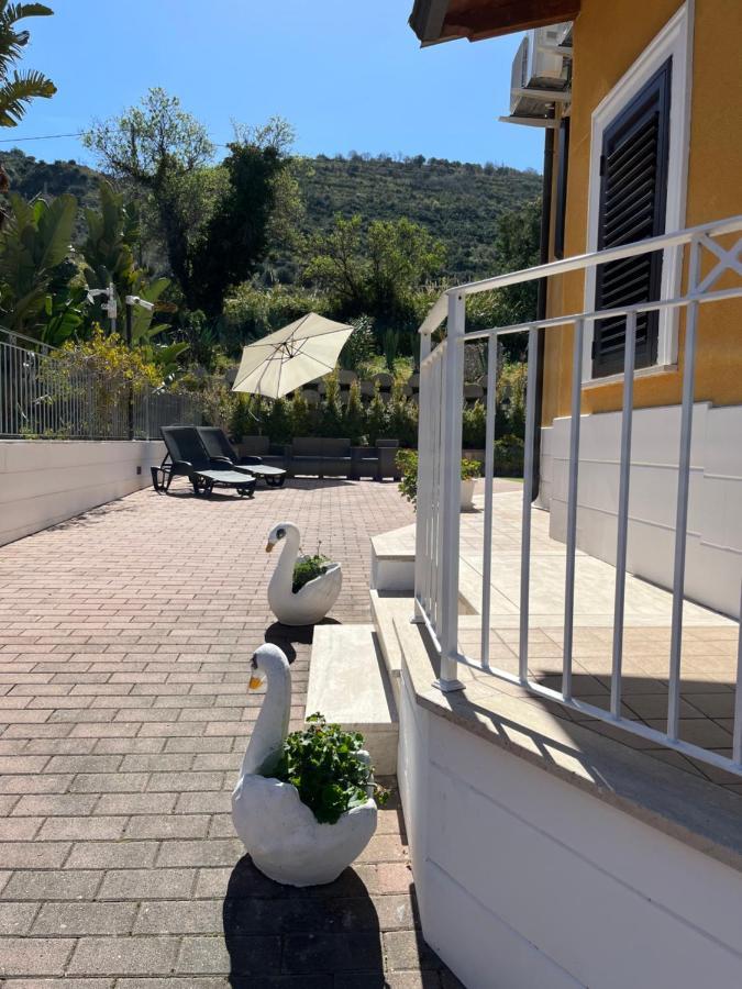 Residenza De Luca Apartment Tropea Eksteriør bilde